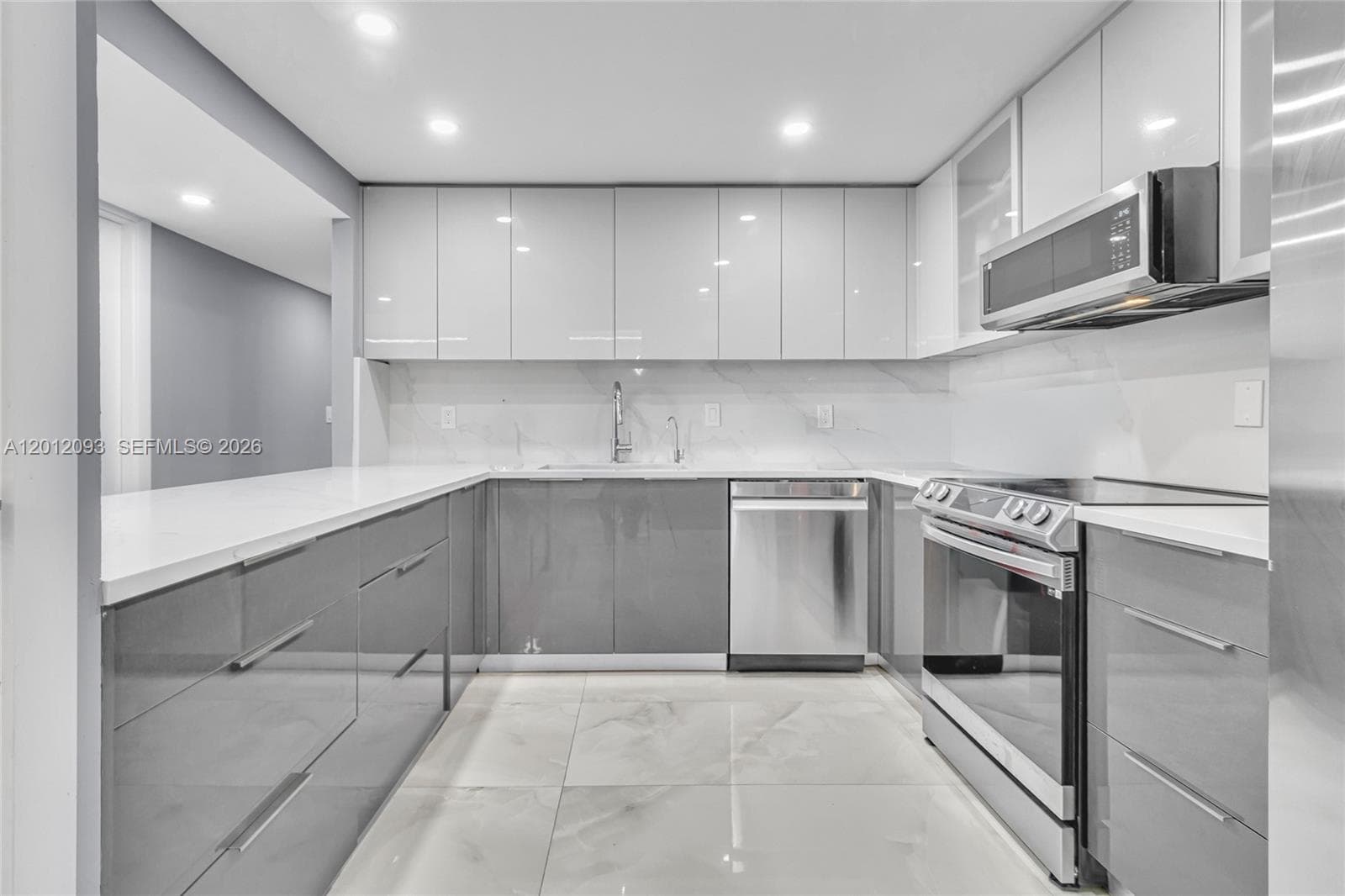 CLIFTON CONDO · #1107 in Hallandale Beach - Photo 19