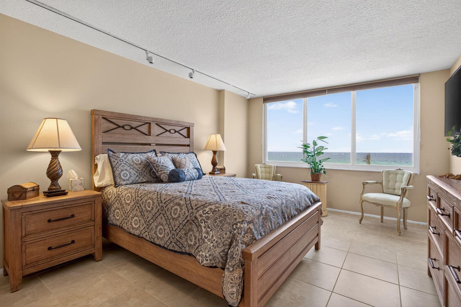 31-web-or-mls-1012-6112