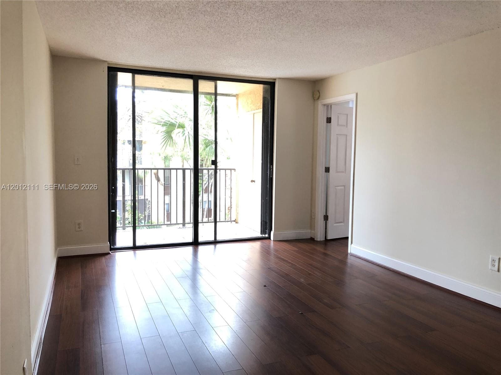 PROMENADE AT KENDALE LAKE · #309B in Miami - Photo 3
