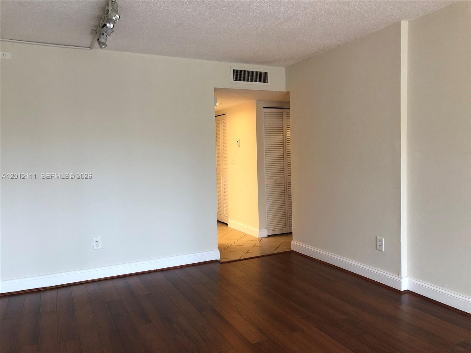 PROMENADE AT KENDALE LAKE · #309B in Miami - Photo 4