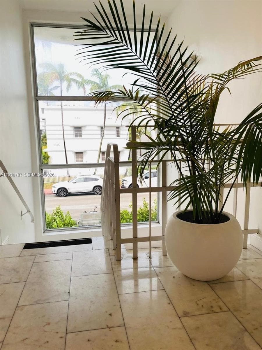 FIRST ON PENN · #20 in Miami Beach - Photo 19