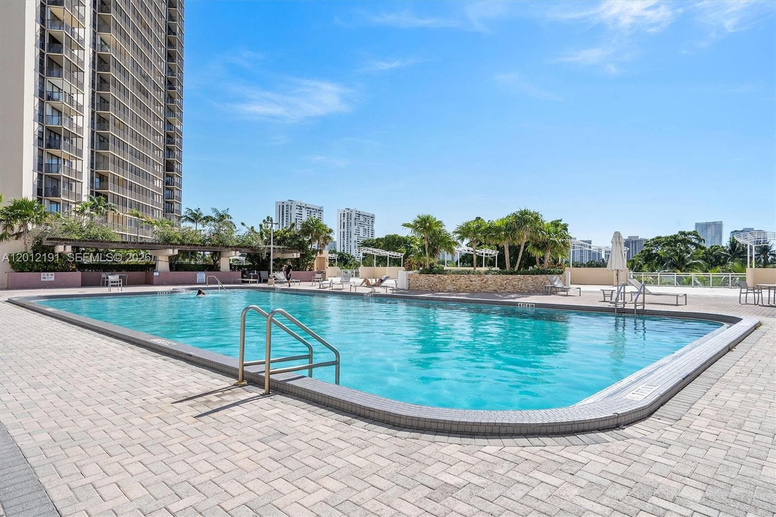 20341 W Country Club Dr # 11 #TH-11 photo 43