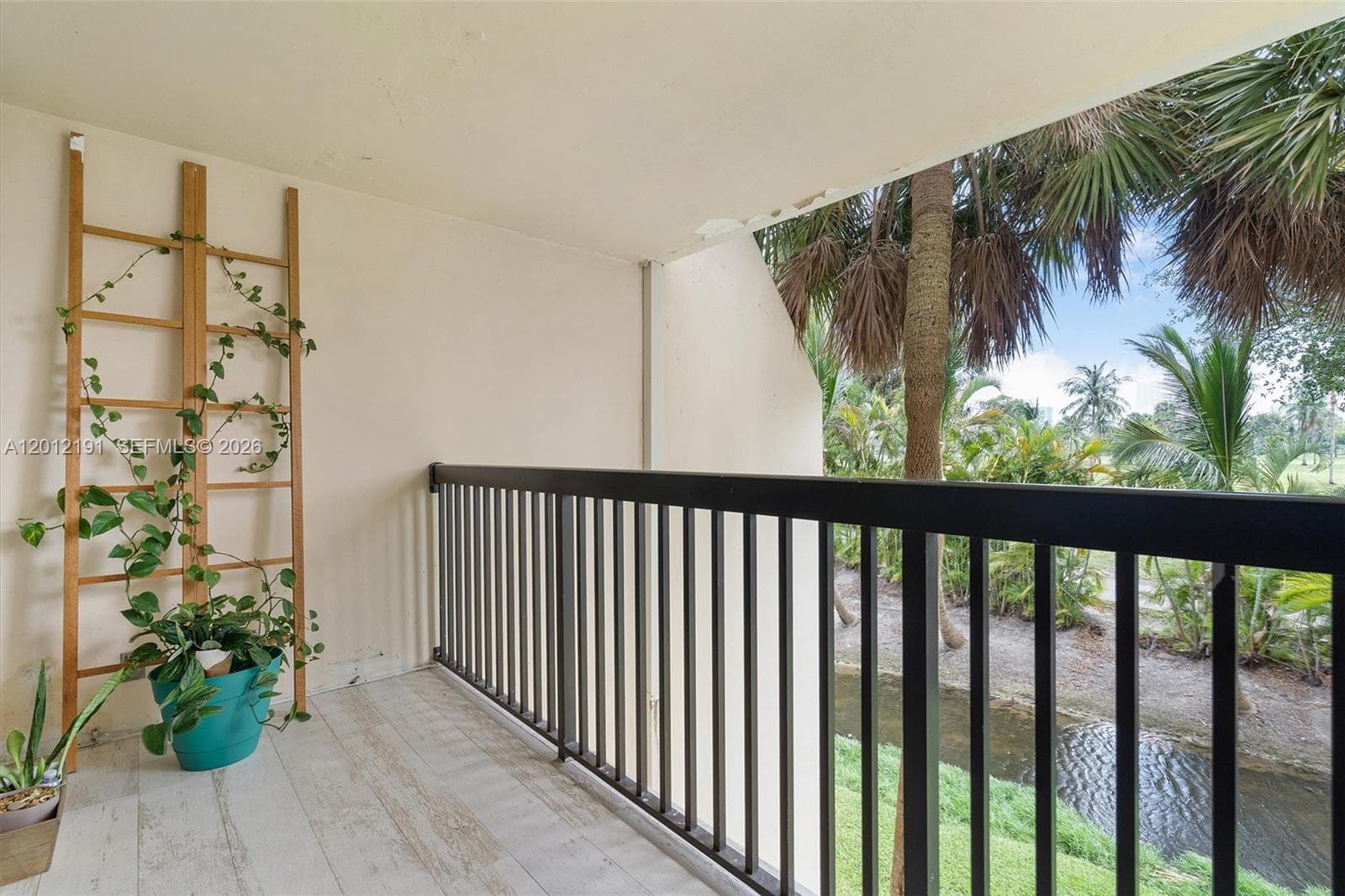 20341 W Country Club Dr # 11 #TH-11 photo 20