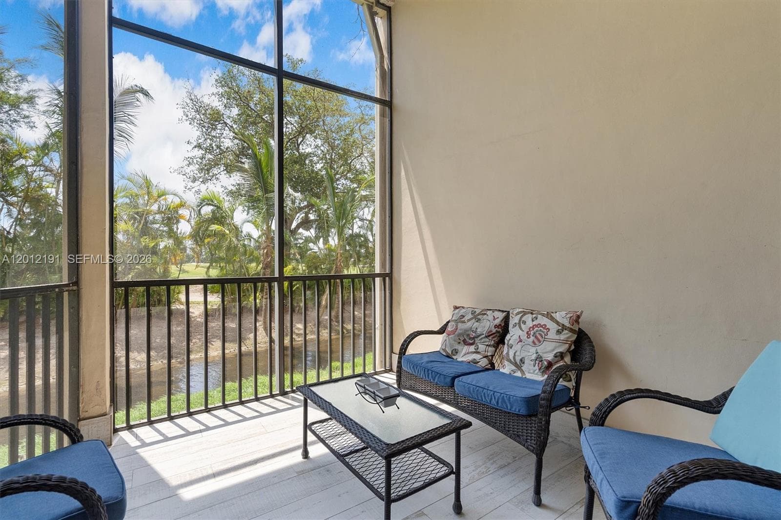 20341 W Country Club Dr # 11 #TH-11 photo 37
