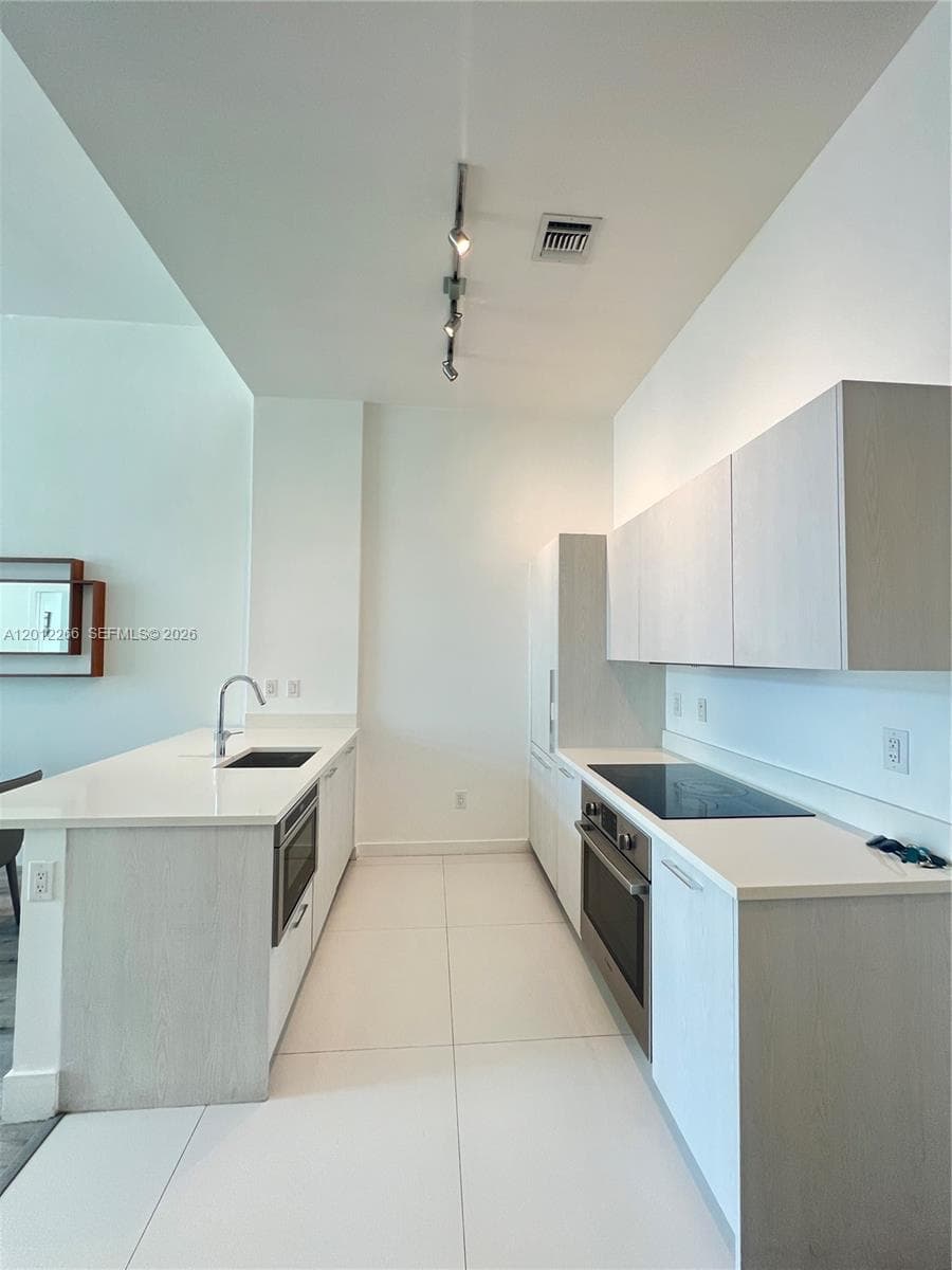 Paraiso Bayviews · #404 in Miami - Photo 2