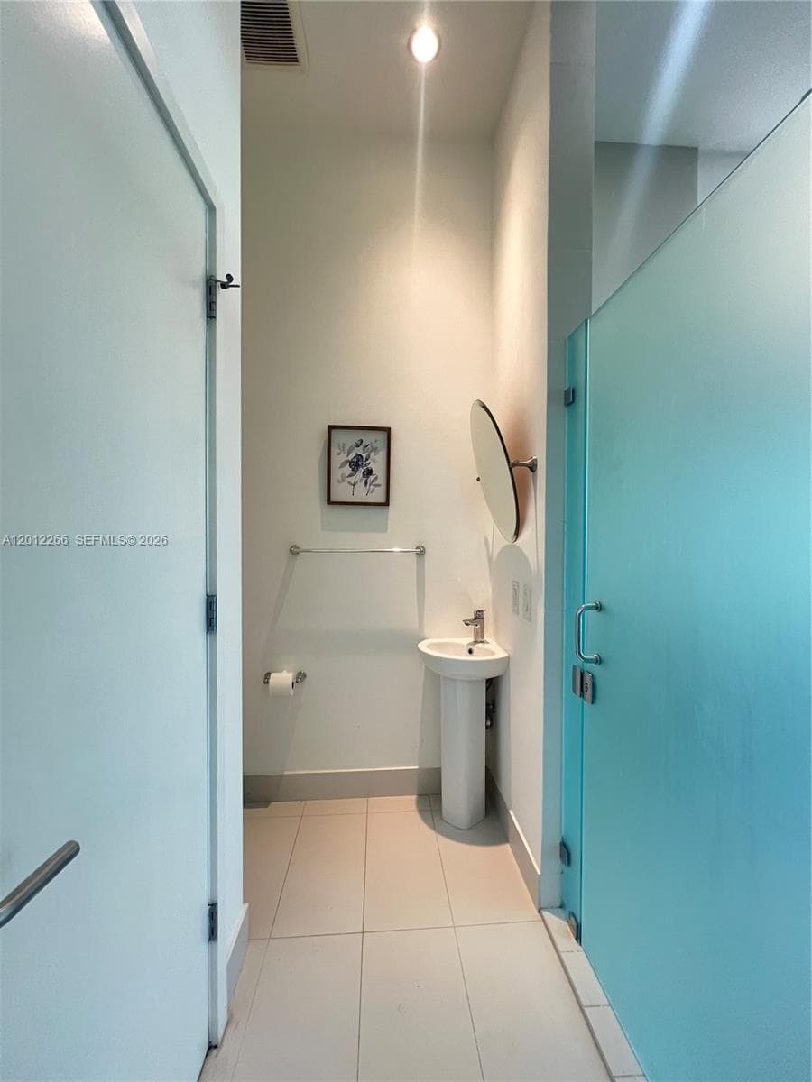 Paraiso Bayviews · #404 in Miami - Photo 12