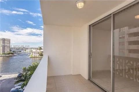 Imperial Towers · #622 in Hallandale Beach - Photo 28