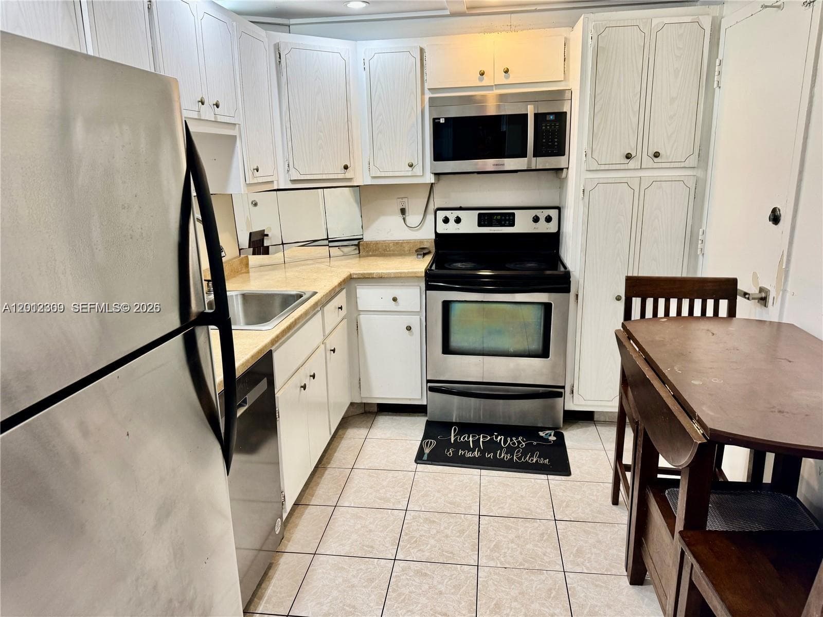 ARLEN HOUSE CONDO · #1903 in Sunny Isles Beach - Photo 6