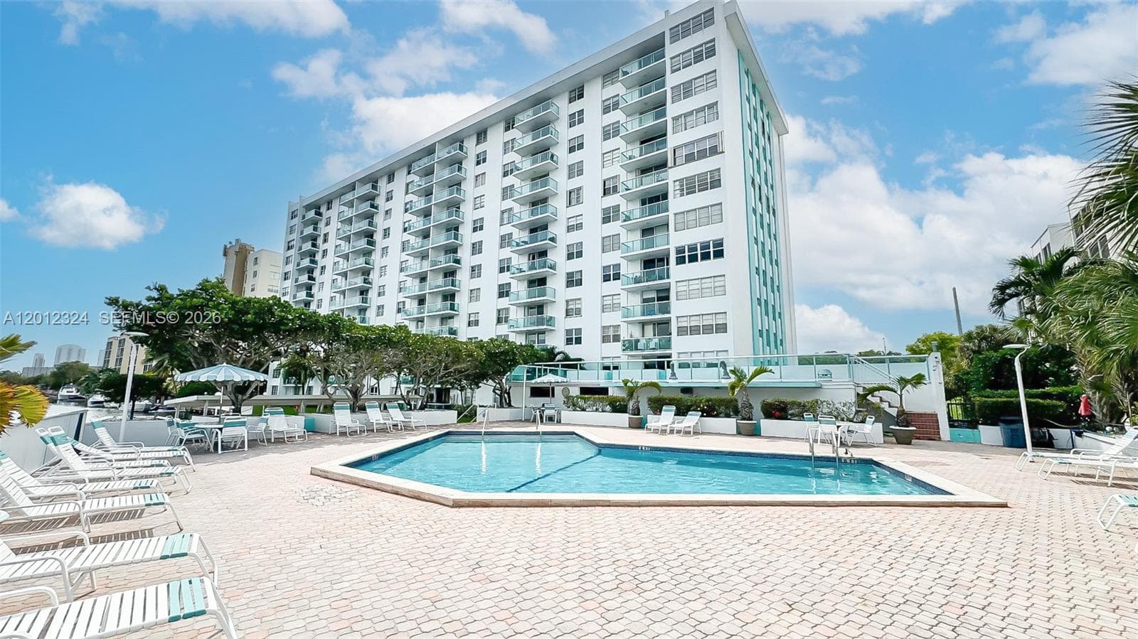 STRATFORD HOUSE CONDO · #1210 in North Miami Beach - Photo 28