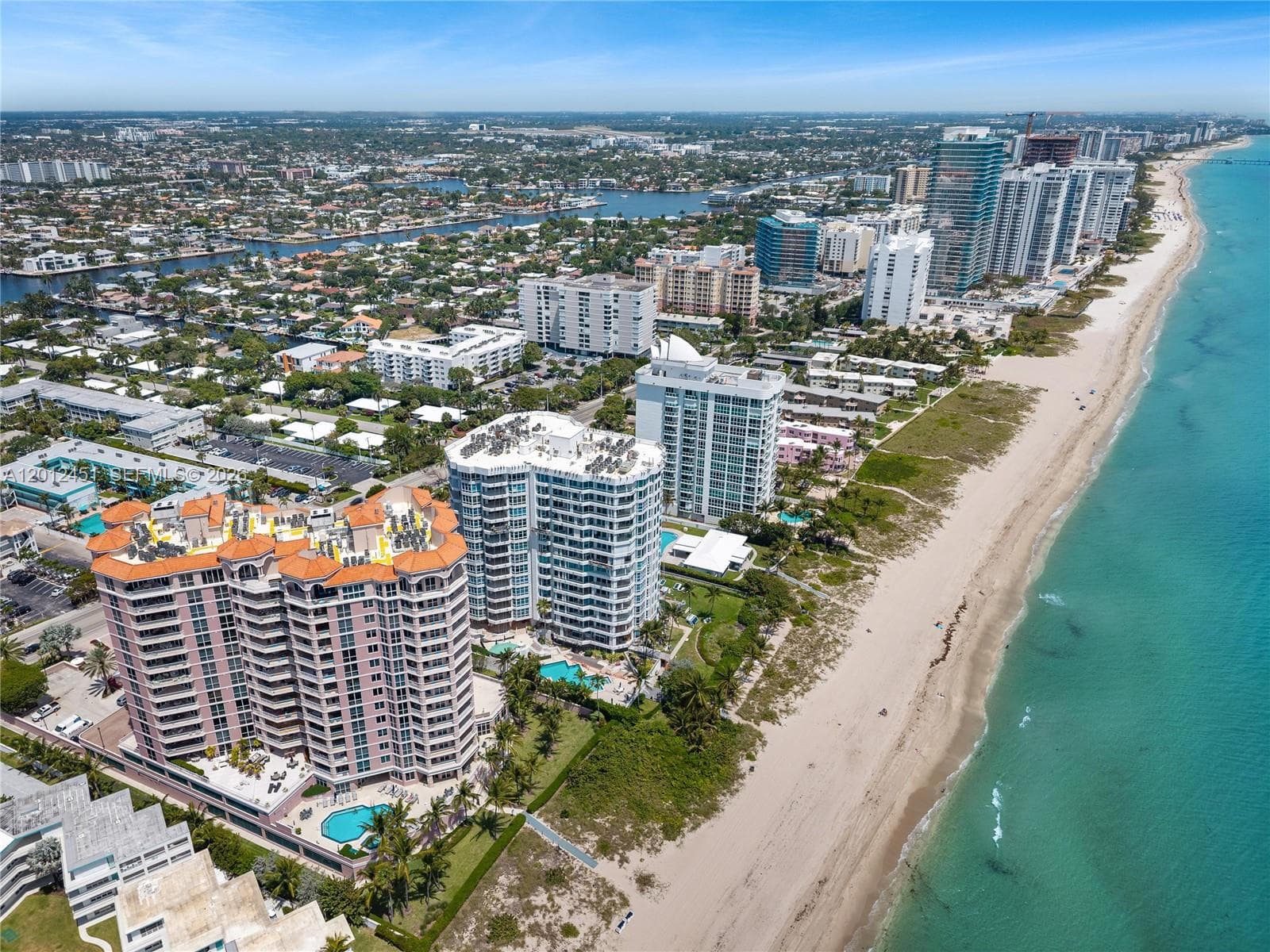 CORNICHE CONDO · #5D in Lauderdale By The Sea - Photo 34