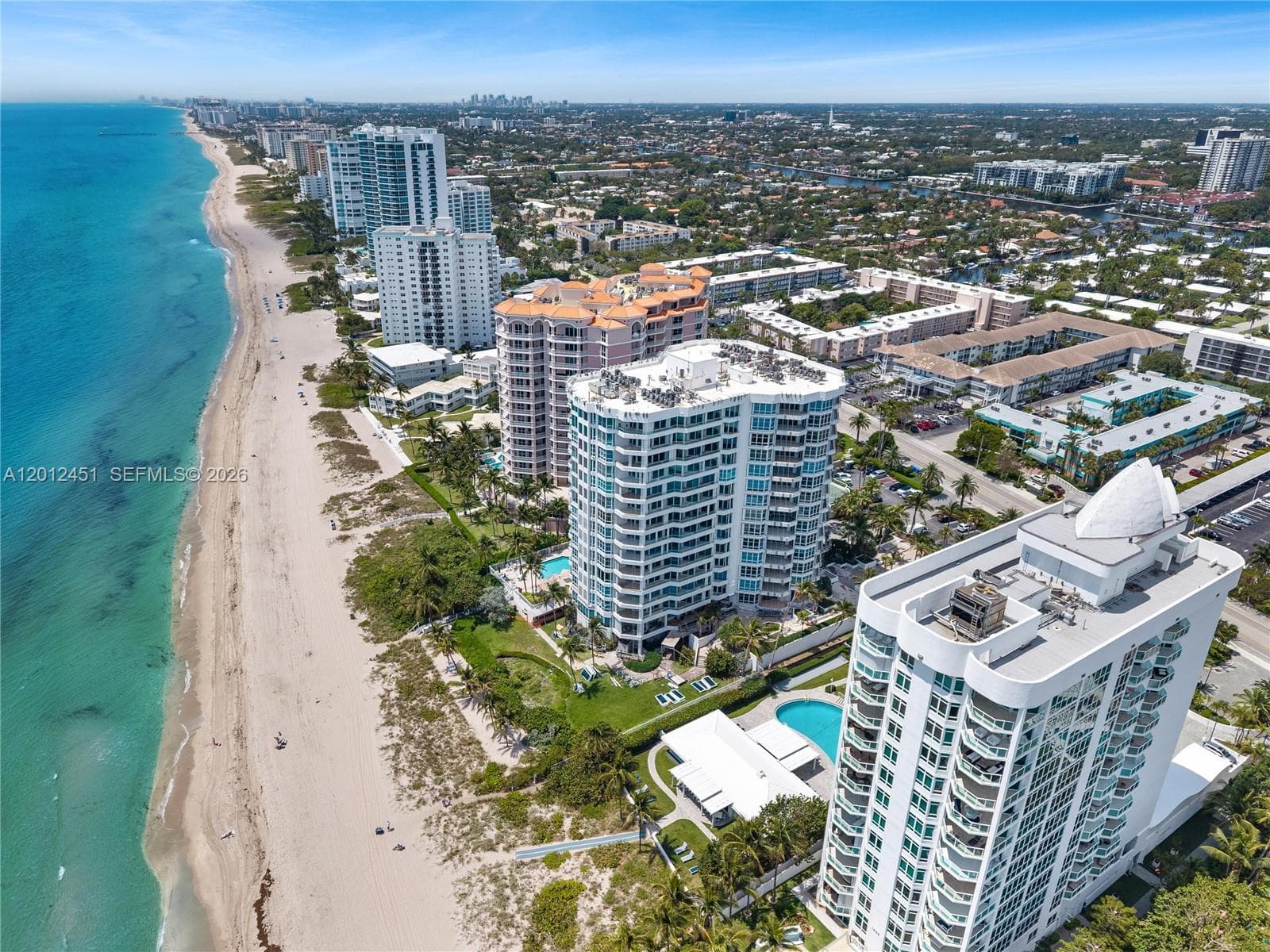 CORNICHE CONDO · #5D in Lauderdale By The Sea - Photo 40
