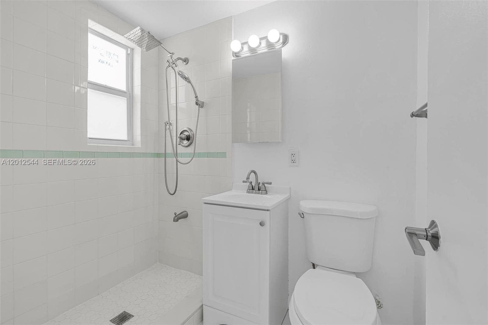 The Oaks At South Miami · #2 in South Miami - Photo 17