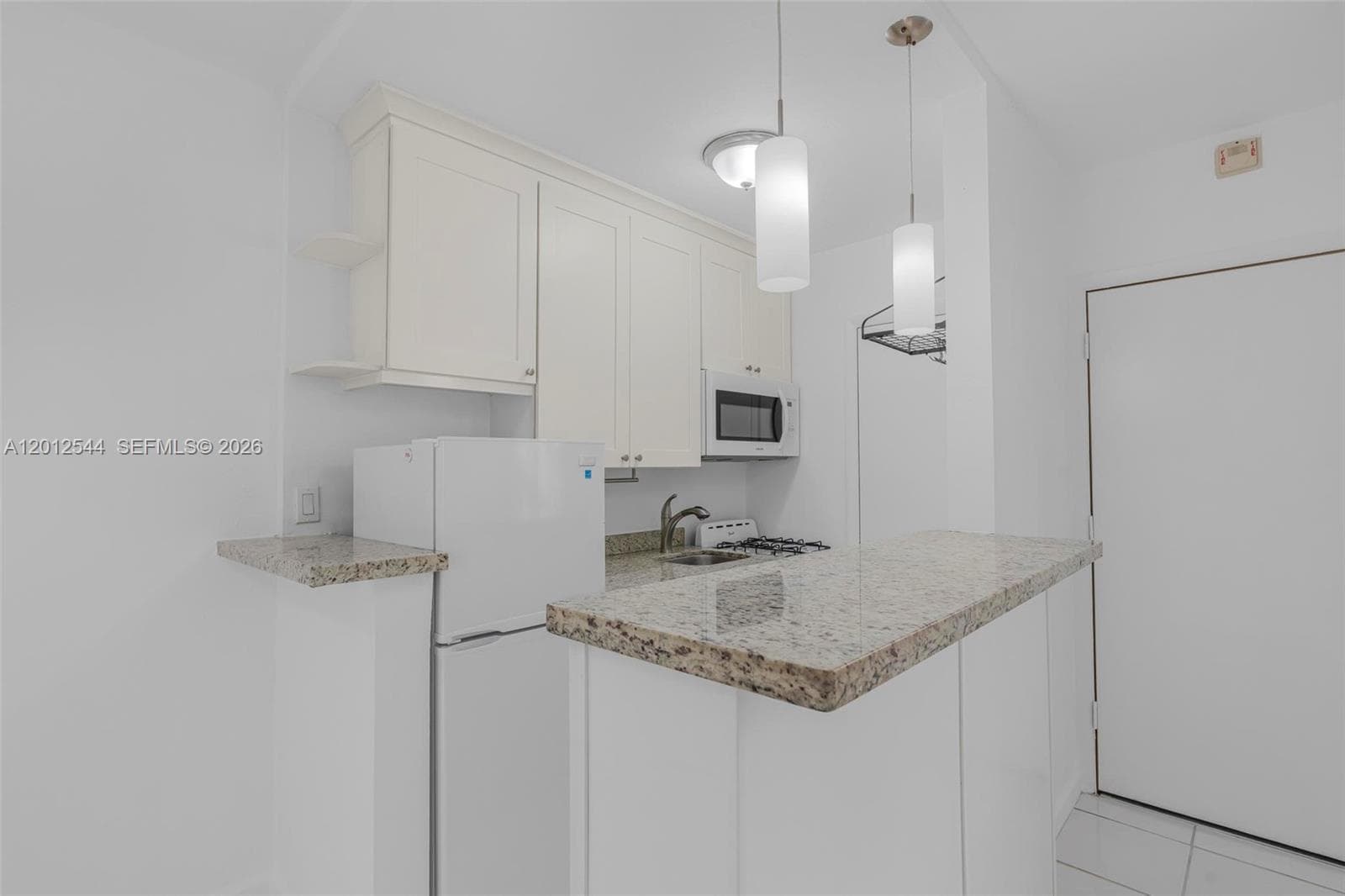 The Oaks At South Miami · #2 in South Miami - Photo 10