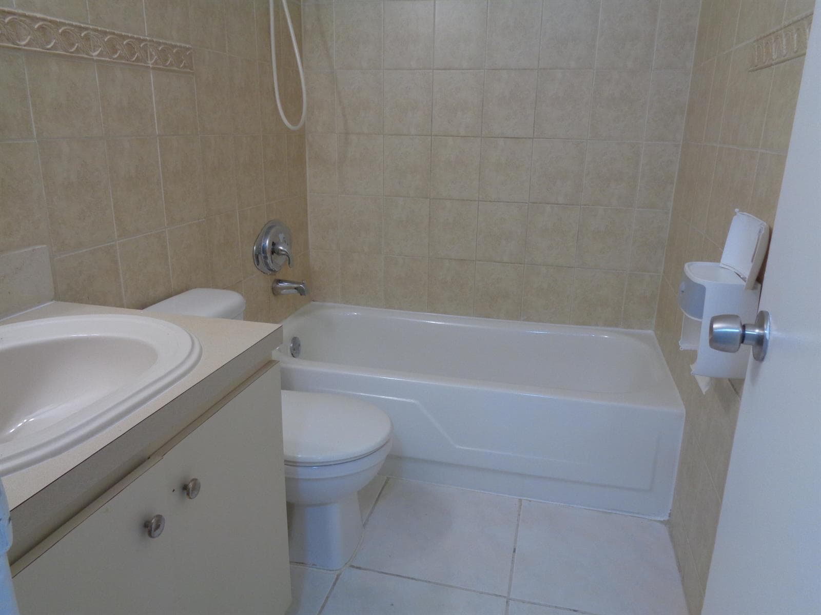 2008 Jackson E9 2nd Bath