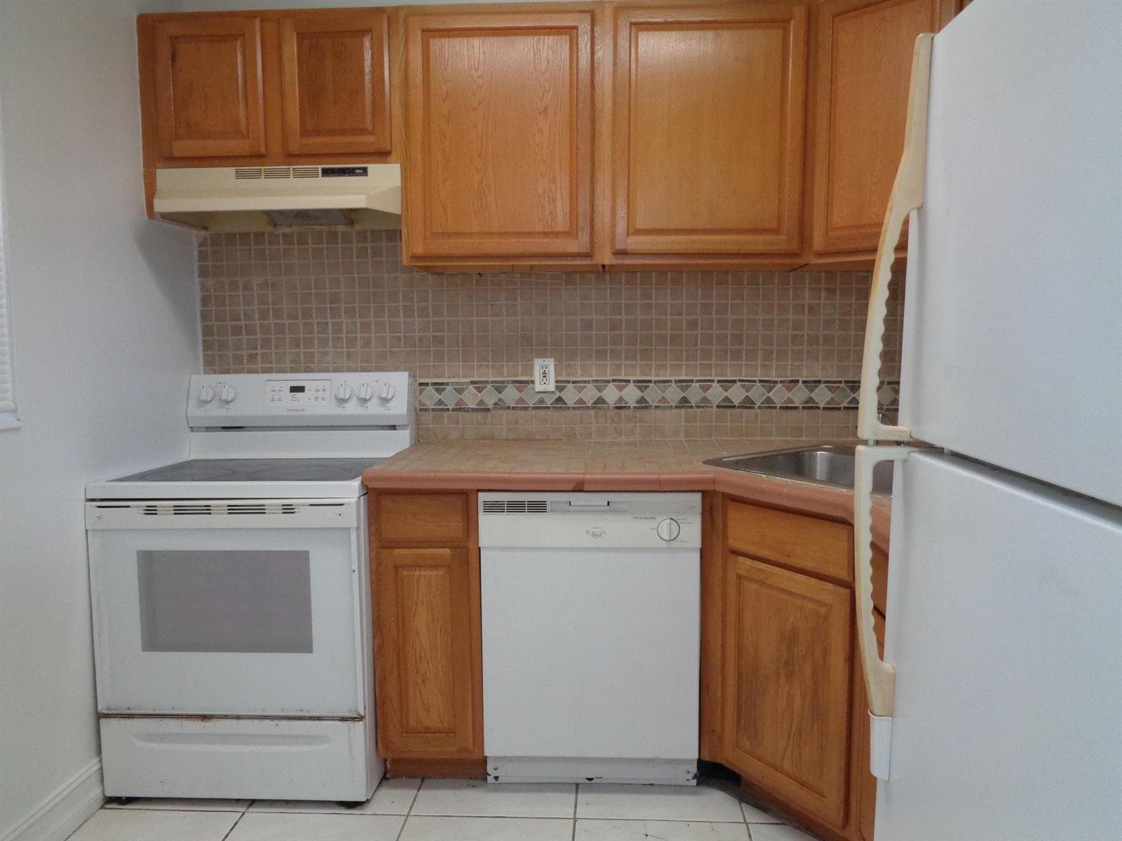 2008 Jackson E9 Kitchen