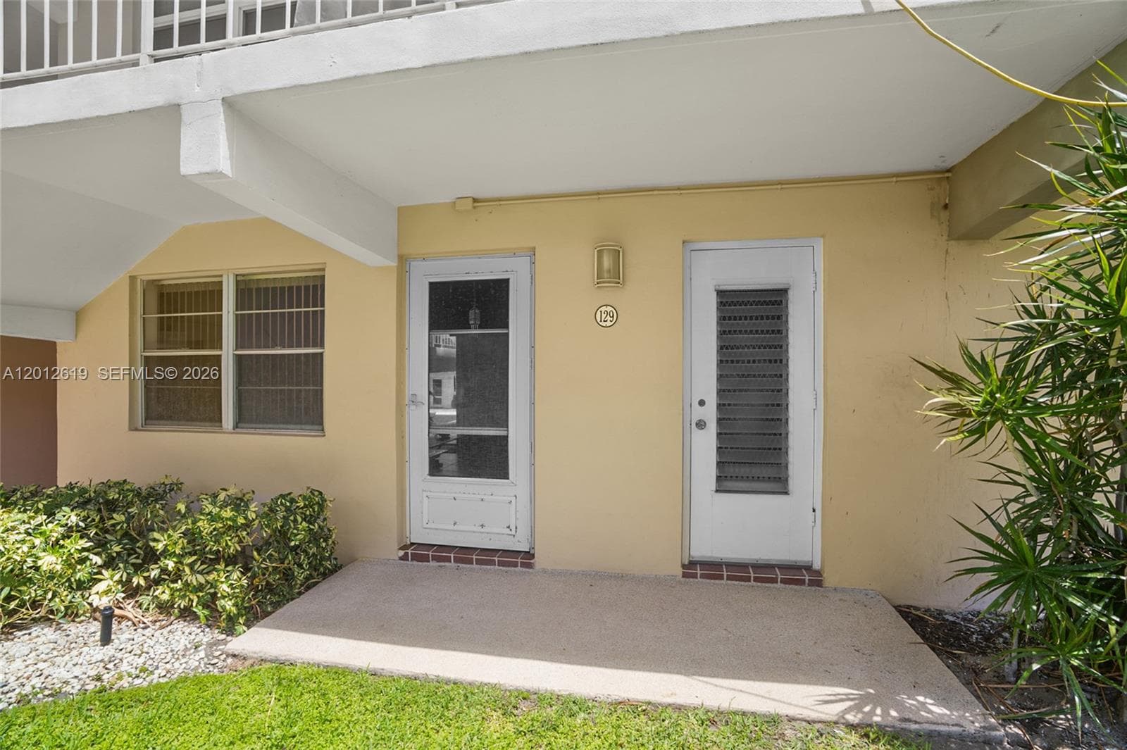 LEISURE GARDENS CONDO · #129C in Lauderdale By The Sea - Photo 2
