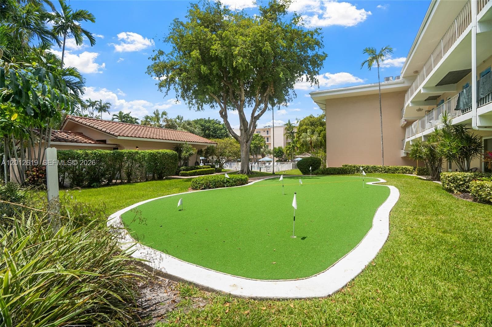 LEISURE GARDENS CONDO · #129C in Lauderdale By The Sea - Photo 5