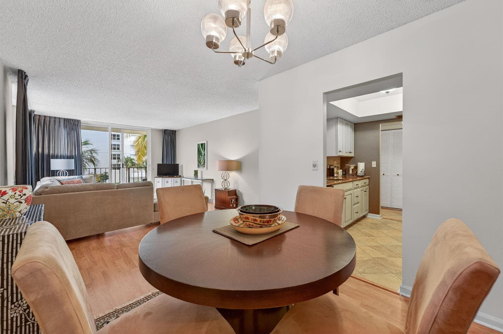 5-web-or-mls-DSC08834 2