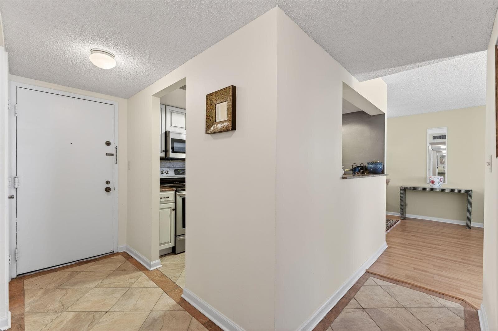 2-web-or-mls-DSC08819 2