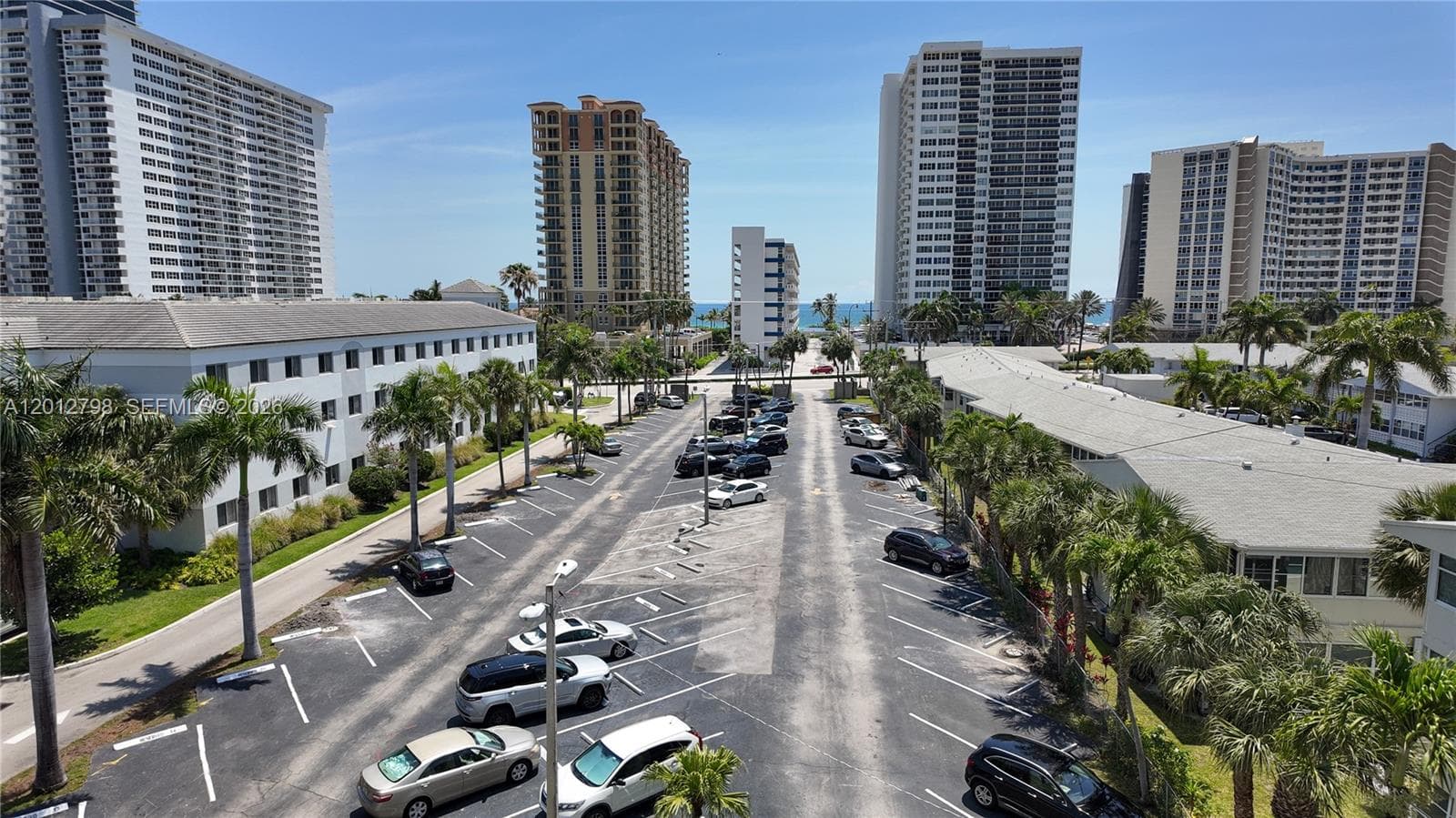 ASHLEIGH HOUSE CONDO · #506 in Hallandale Beach - Photo 14