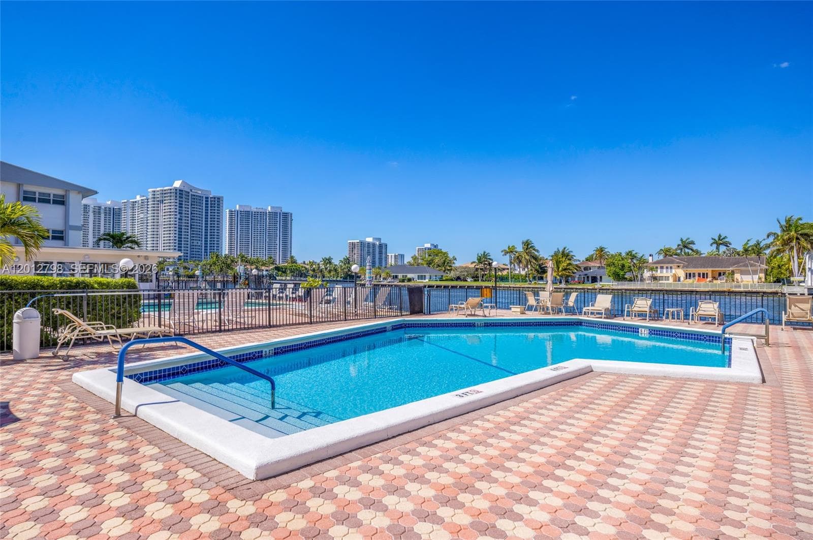 ASHLEIGH HOUSE CONDO · #506 in Hallandale Beach - Photo 31