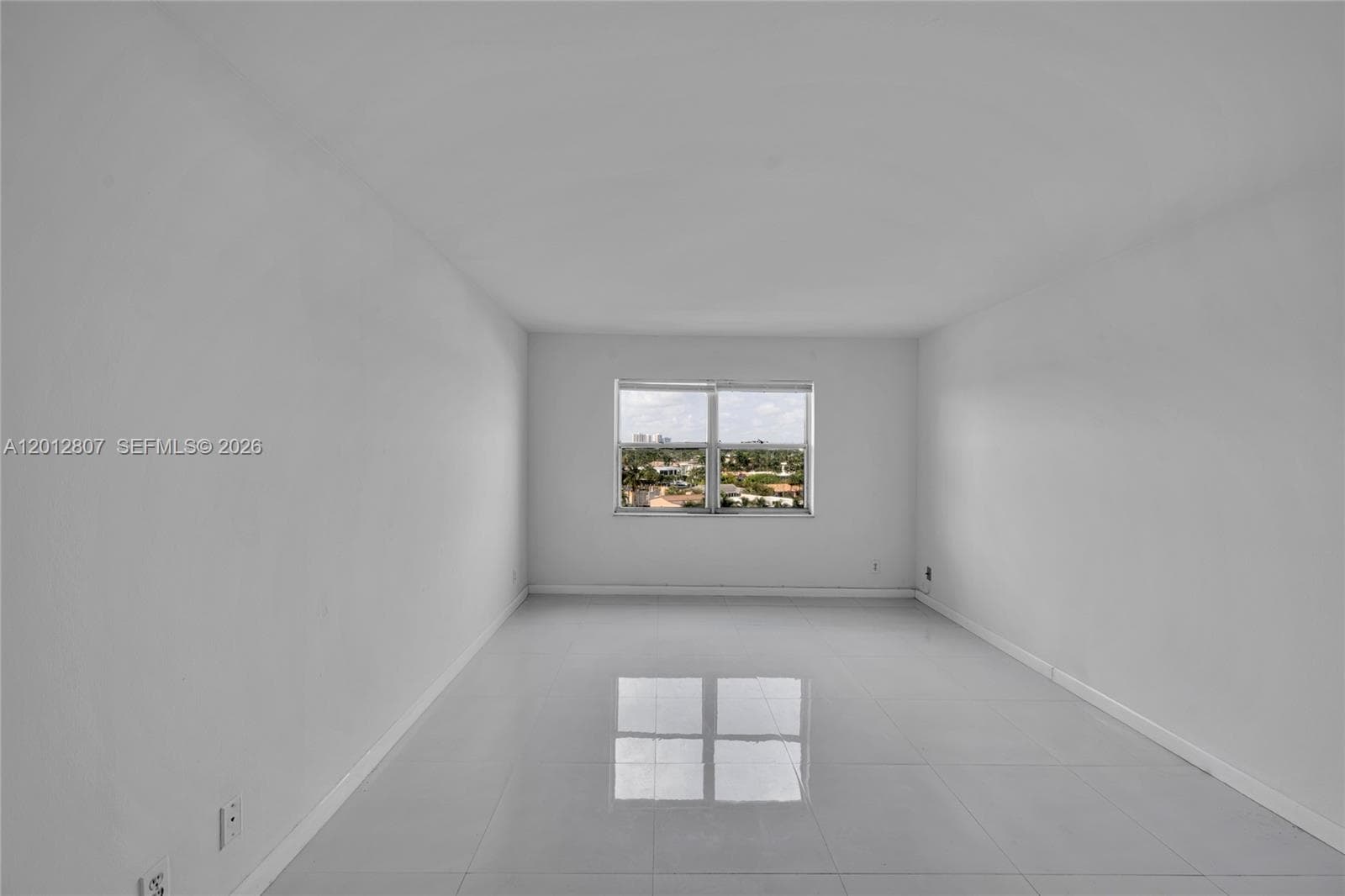 OCEAN VIEW TOWERS CONDO · #712 in Hallandale Beach - Photo 13