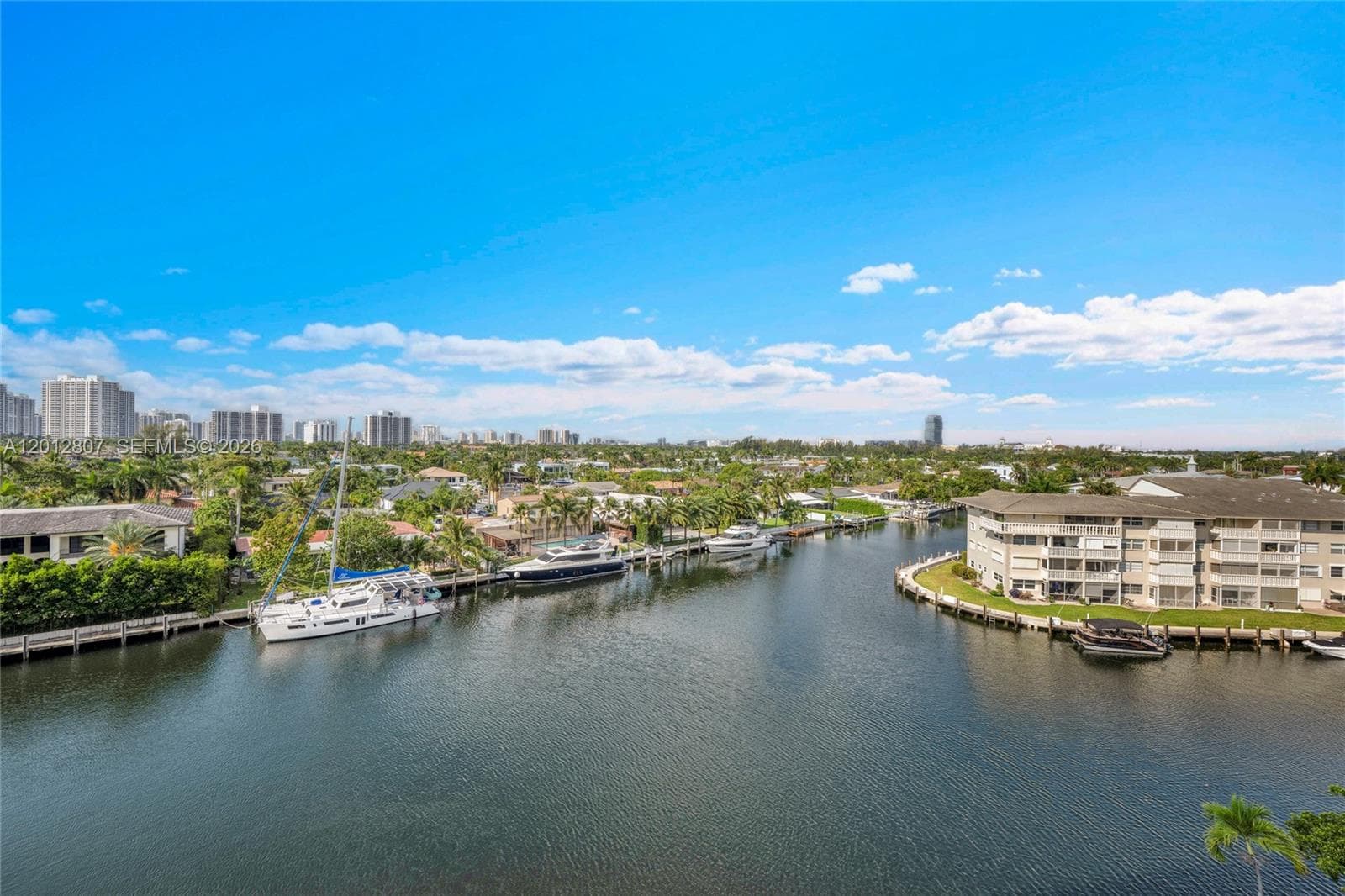 OCEAN VIEW TOWERS CONDO · #712 in Hallandale Beach - Photo 1