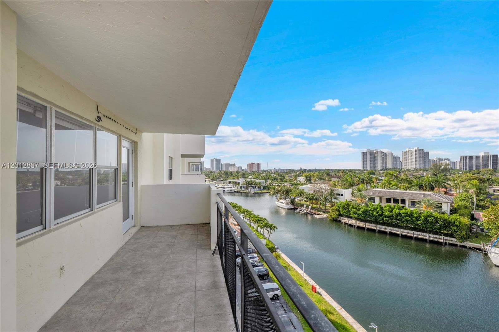 OCEAN VIEW TOWERS CONDO · #712 in Hallandale Beach - Photo 24