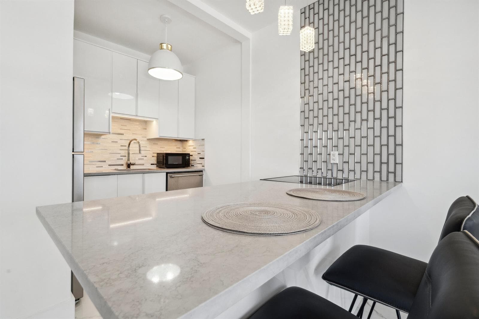 015-014-Kitchen-4000x2667