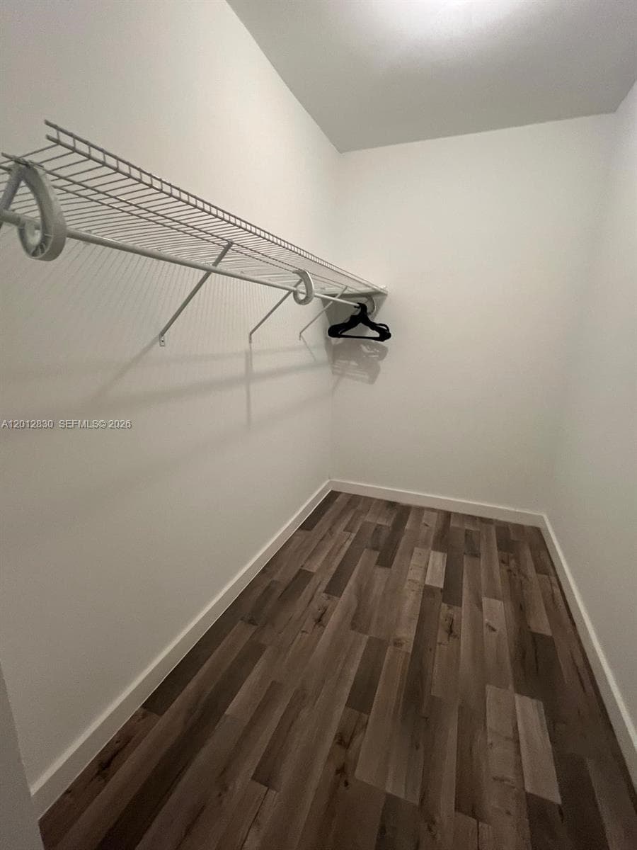 1560 NE 151st St #102 photo 6