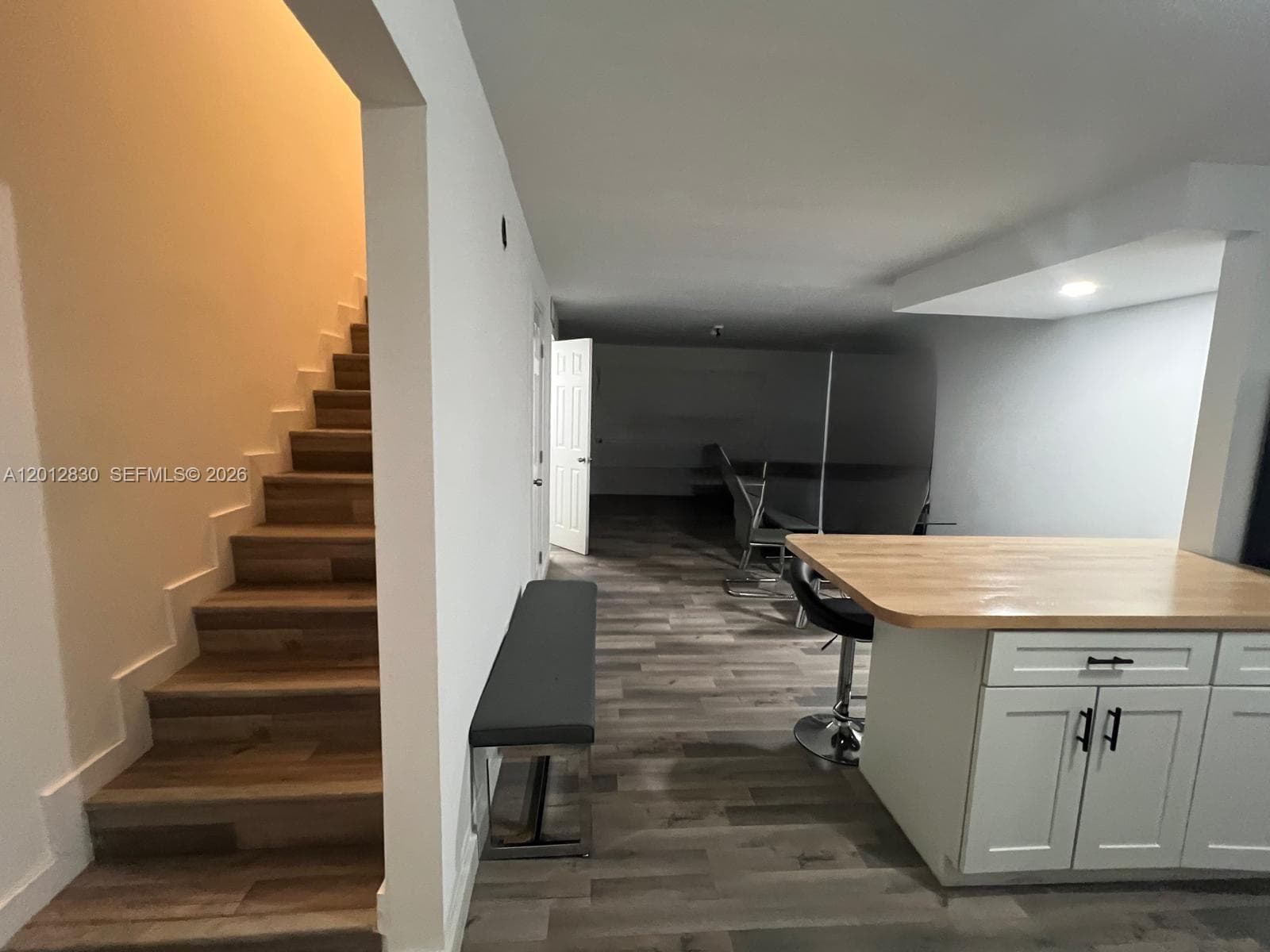 1560 NE 151st St #102 photo 3