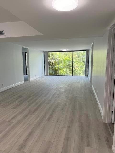 501 Sw 11th #211
