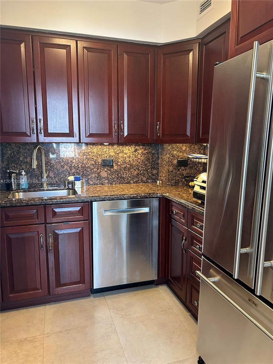 PARKVIEW POINT CONDO · #7J in Miami Beach - Photo 10