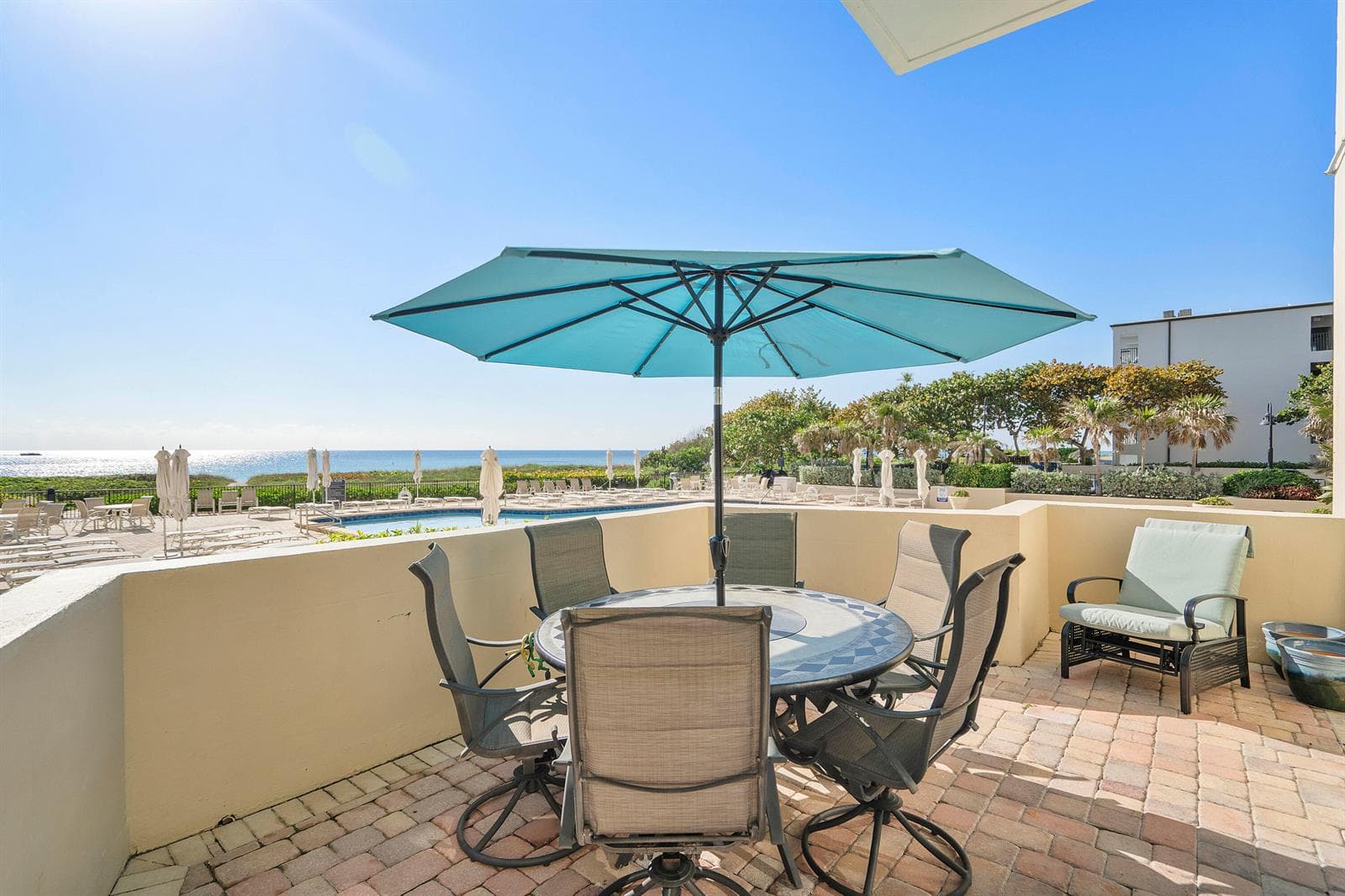 1900 S Ocean Blvd LE_026