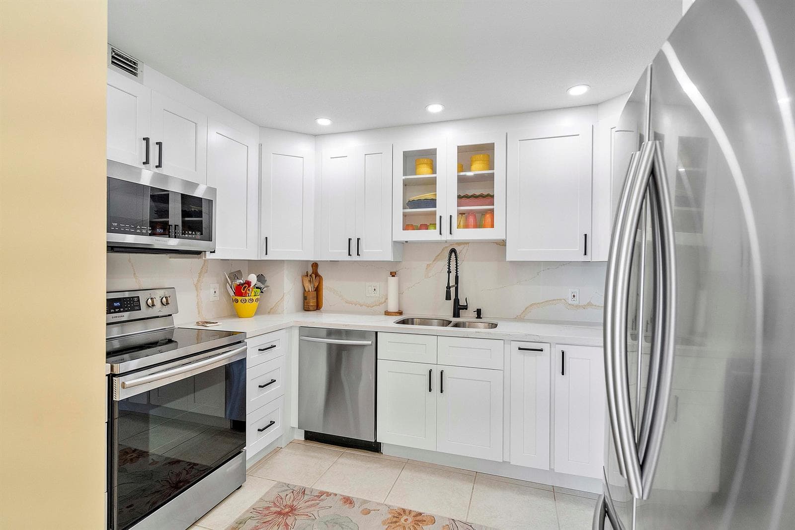 1900 S Ocean Blvd LE_016