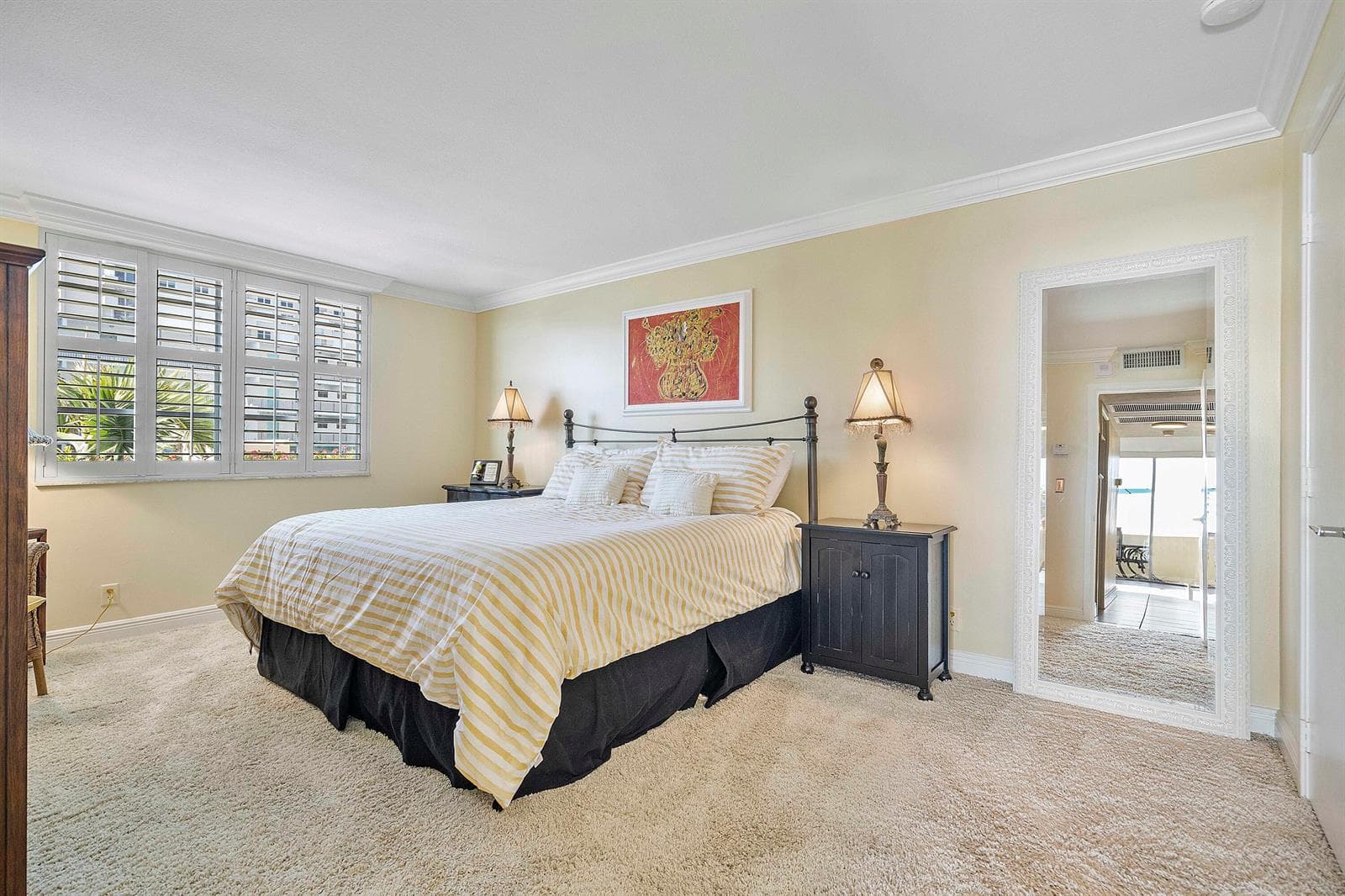 1900 S Ocean Blvd LE_011