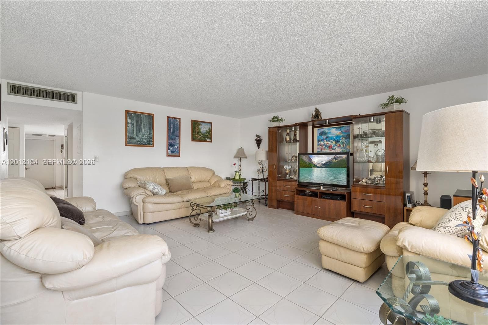VILLA DORADA · #416-8 in Aventura - Photo 4