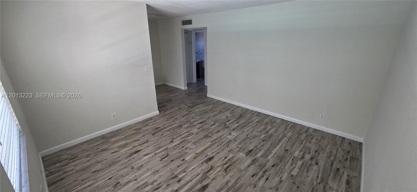 CRYSTAL CONDO · #115 in Hallandale Beach - Photo 12