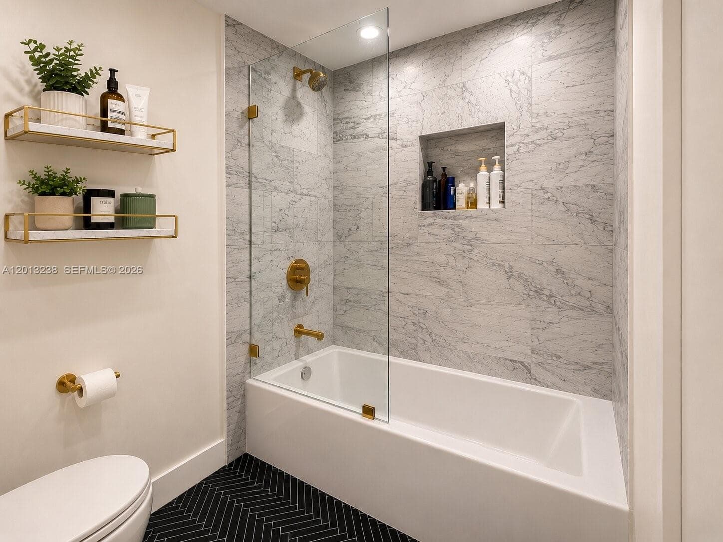 Bathroom #1 - 2nd Level