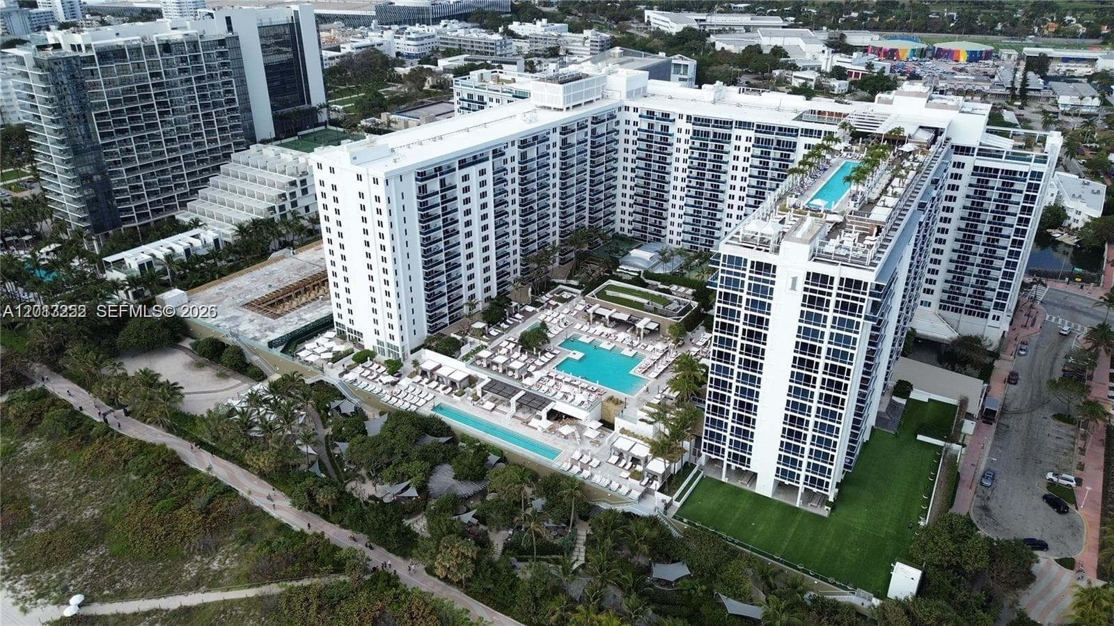 Roney Palace · #628 in Miami Beach - Photo 18