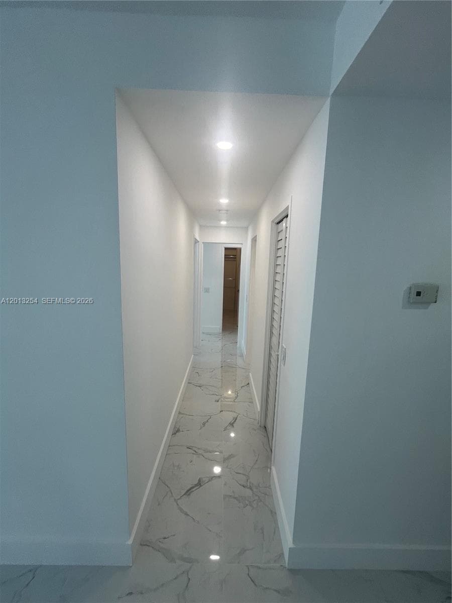 ALEXANDER TOWERS CONDO · #210 in Hollywood - Photo 12