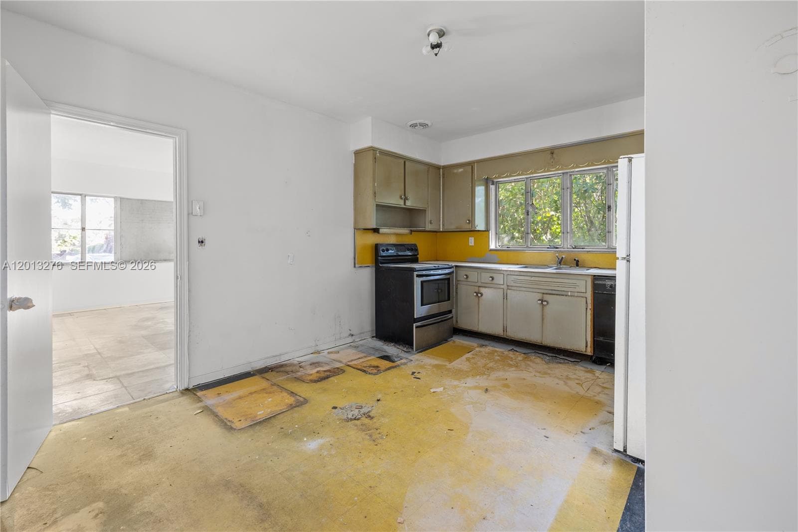 427 Grand Concourse photo 17