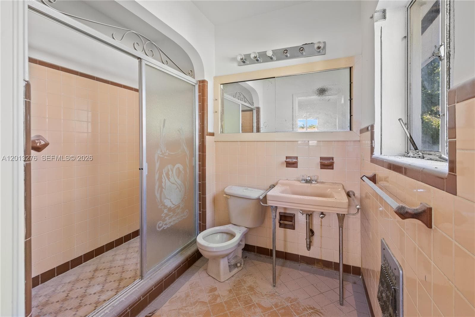 427 Grand Concourse photo 25