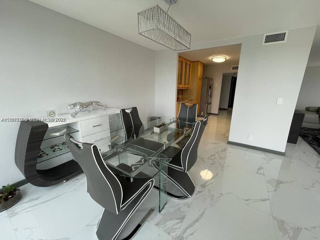 AVANT GARDE CONDO · #East401 in Hallandale Beach - Photo 9