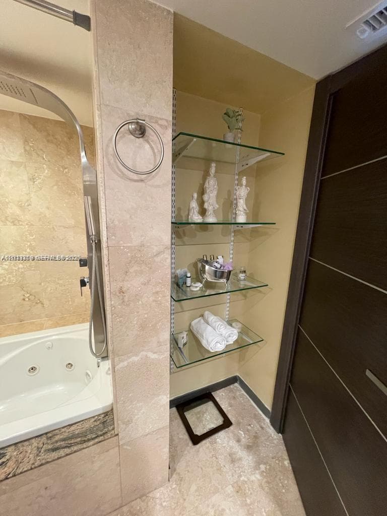 AVANT GARDE CONDO · #East401 in Hallandale Beach - Photo 30