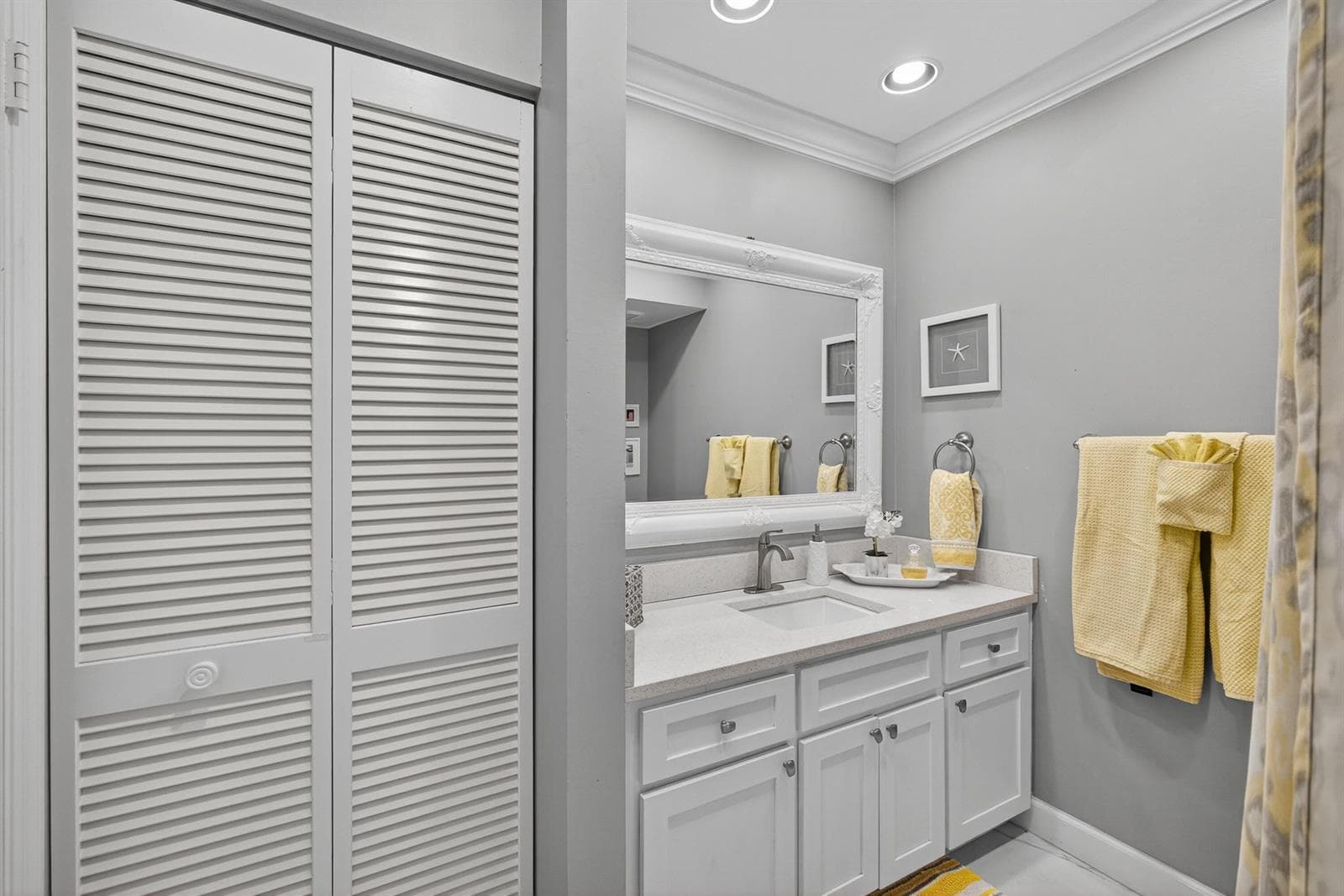 Guest bath