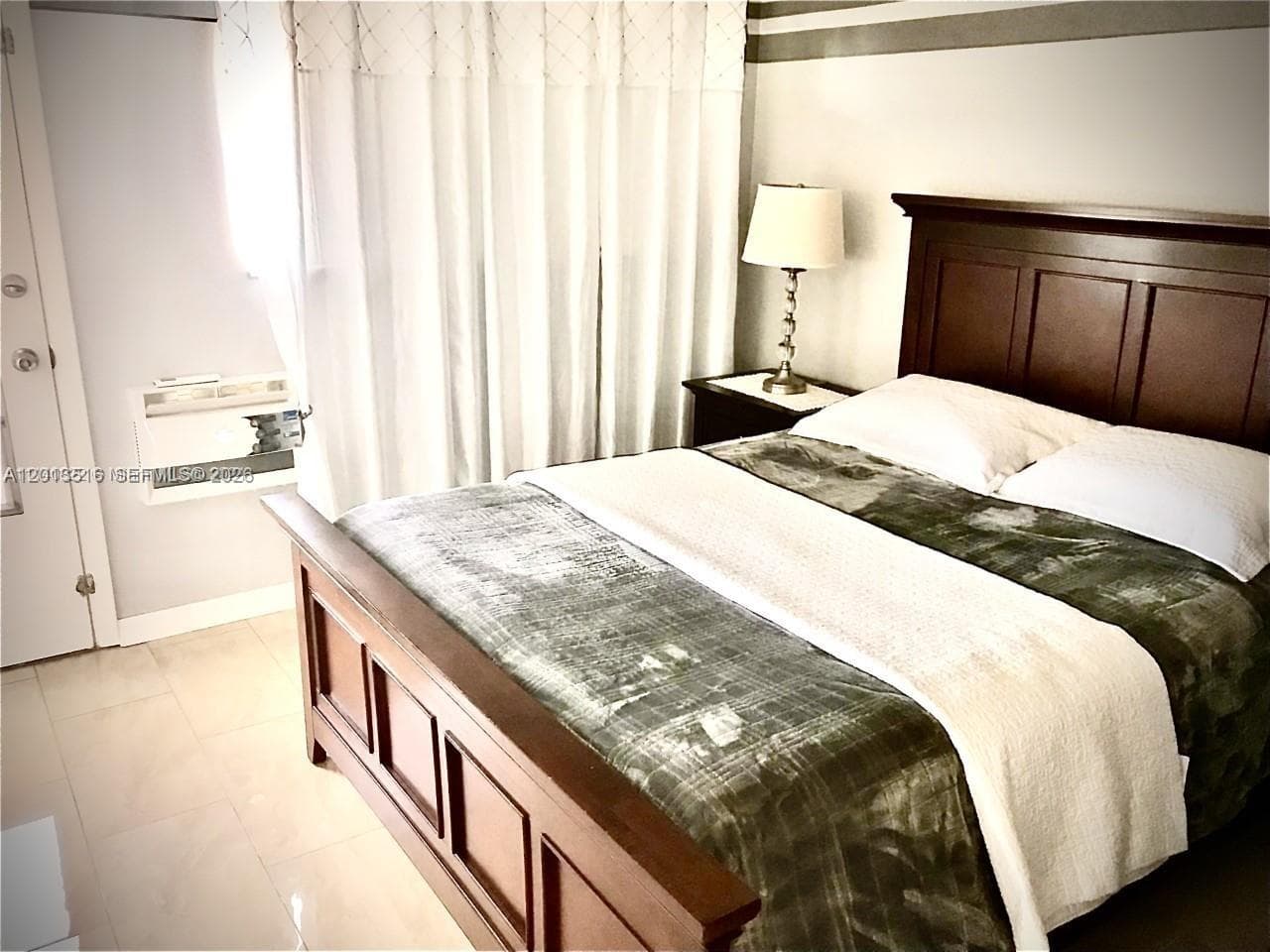 ROLEN LAKE GARDENS CO-OP · #17C in Hallandale Beach - Photo 2