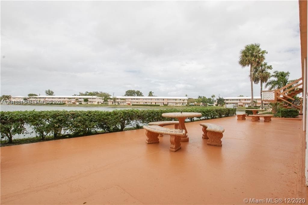 ROLEN LAKE GARDENS CO-OP · #17C in Hallandale Beach - Photo 22