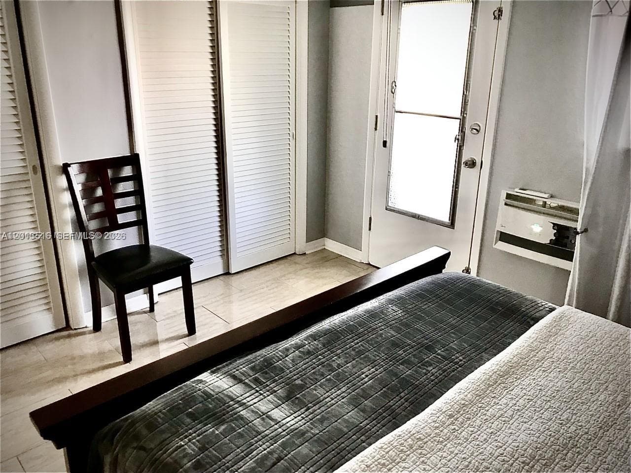ROLEN LAKE GARDENS CO-OP · #17C in Hallandale Beach - Photo 9