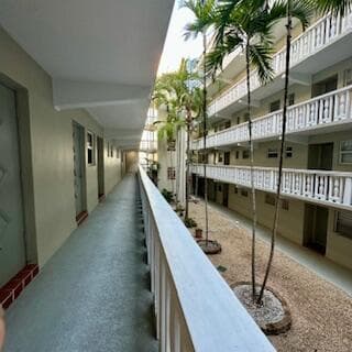 Welcome to Hallandale